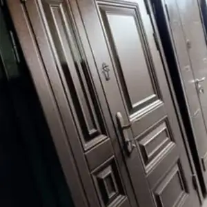 Дверь, Душанбе