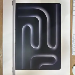 Ноутбук MacBook Pro M5, Хуҷанд