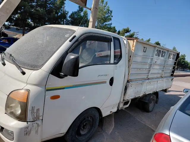 Бортовой автомобиль Hyundai Porter, 2006, Худжанд