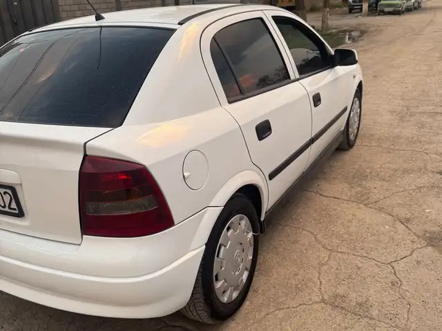 Opel Astra G