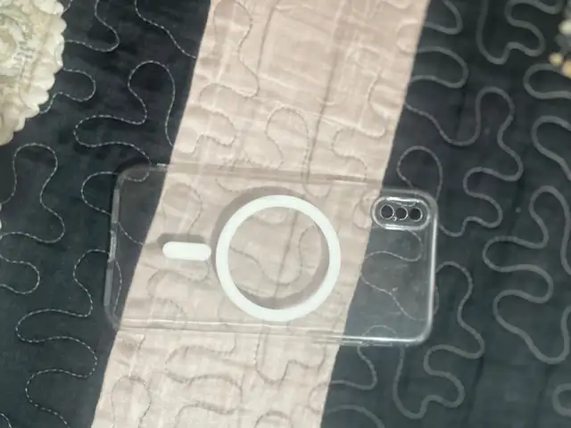 Чехол барои iPhone XS, Исфара