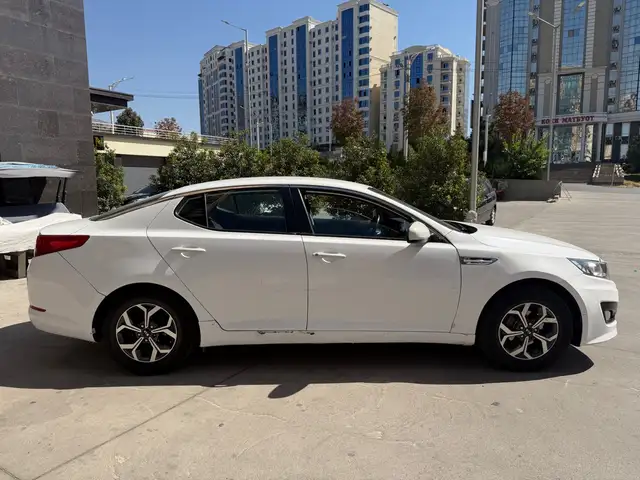 Kia K5, 2013, Хуҷанд - 4