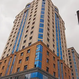 3-комн. квартира, 18 этаж, 112 м², Якка Чинор, Душанбе