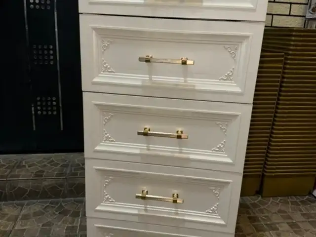 Комод, Душанбе