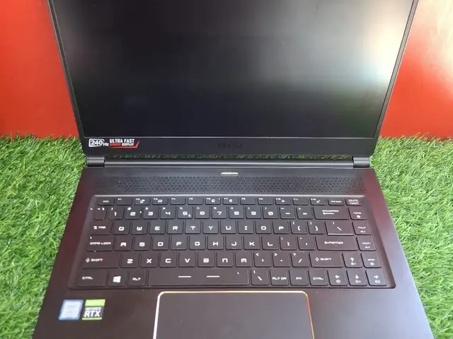 Ноутбук MSi core i7/9gen ram16G SSD 512G RTX2070 8G, Душанбе