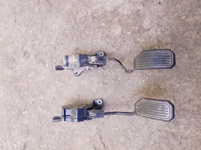Педаль на Toyota, Файзабад