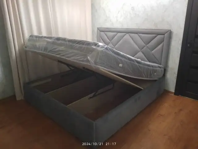 Кровать двуспальная, Душанбе