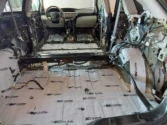 Услуги по шумоизоляции авто, Душанбе - 2