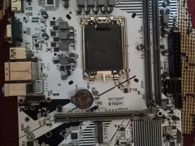 Материнская плата, Худжанд