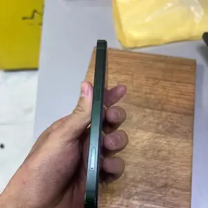 Apple iPhone 13, 128 gb, Starlight, Душанбе