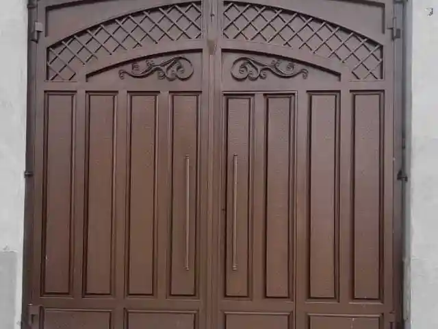 Дарвоза, Исфара