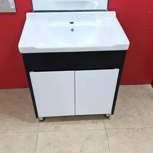 Умывальник бо тумбочкаш, Душанбе