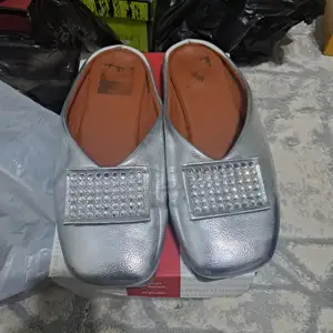 Шлепки, Душанбе