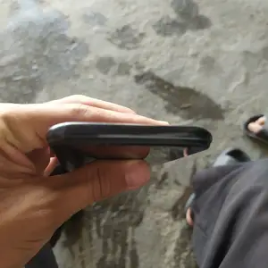 Samsung Galaxy A40, Ваҳдат
