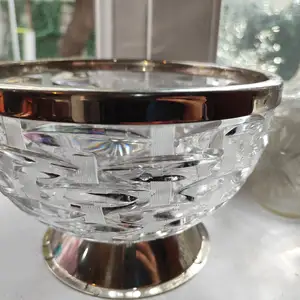 Хрустальная фруктовница, Душанбе