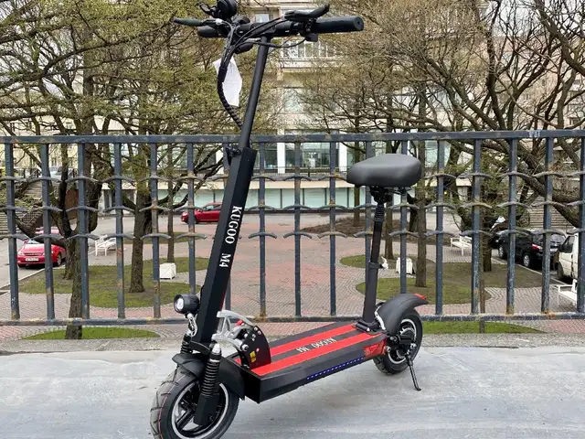 Электросамокат Kugoo Kirin M4, Душанбе