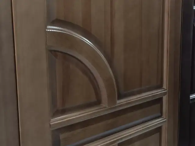 Деревянная дверь, Душанбе