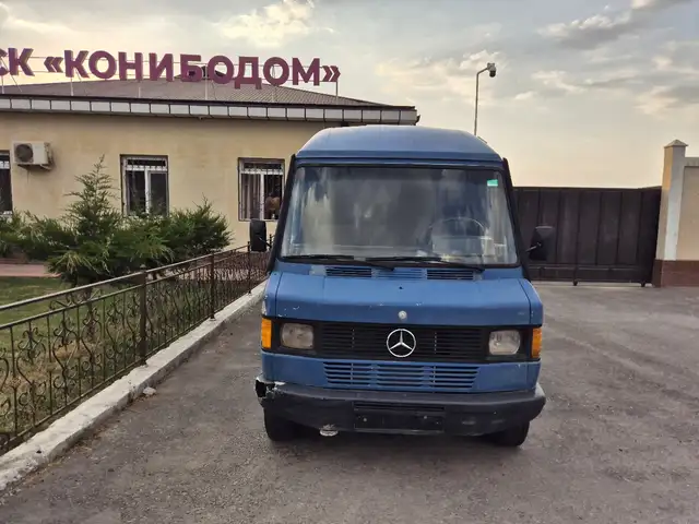 Микроавтобус Mercedes-Benz T1 308D,1992, Конибодом
