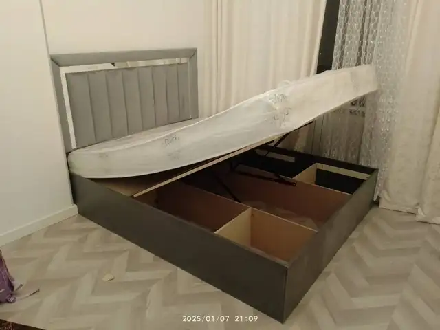 Кровать двуспальная, Душанбе