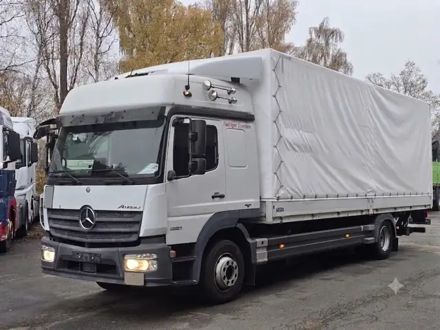 Бортовой грузовик Mercedes-Benz Atego 1230, 2015, Худжанд