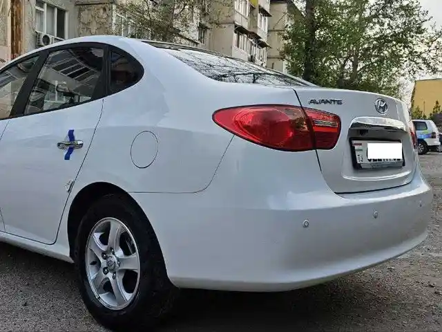 Аренда авто Hyundai Avante, 2010, Худжанд - 2