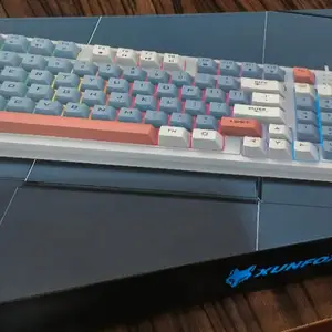 Игровая клавиатура Xunfox k820 RGB, Душанбе