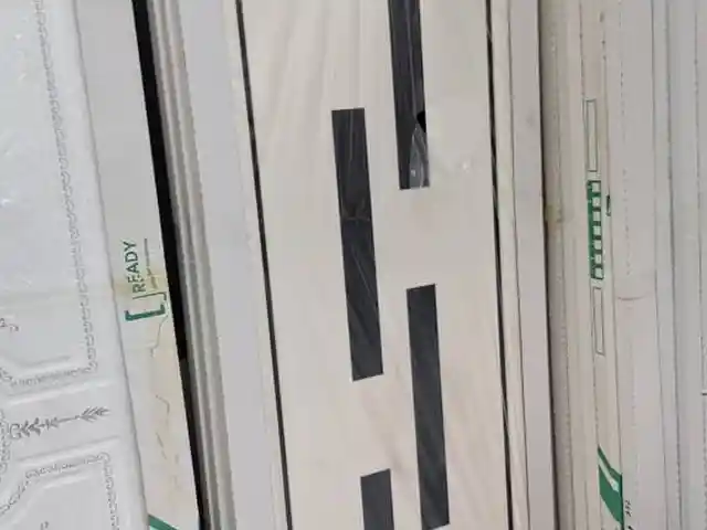 Дверь, Душанбе