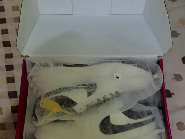 Кроссовки Nike Jordan, Хуҷанд