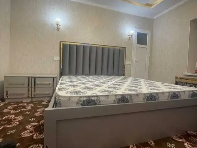Кровать двуспальная, Душанбе