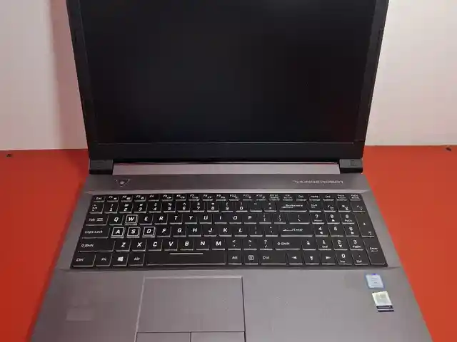 Ноутбук игровой Tunderobot i7/8570H 8/128+1tb GTX1050 4G, Душанбе