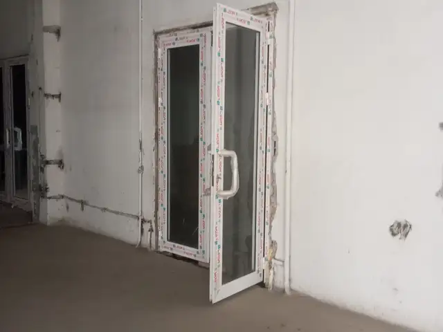 Помещение под свободное назначение, 2000м², Шелкокомбинат, Хуҷанд