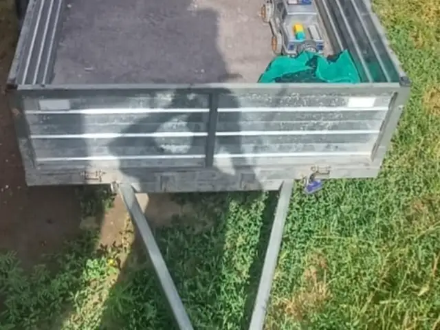 Прицеп, 2023, Восеъ