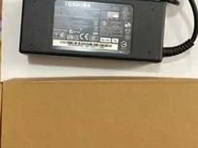 Зарядник ноутбука Toshiba, Душанбе