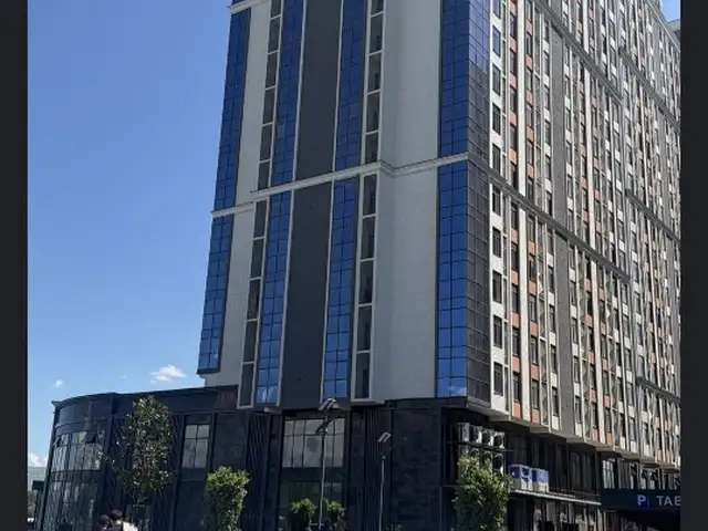 3-комн. квартира, 14 этаж, 78м², Автоцентр доми пайкар , Душанбе