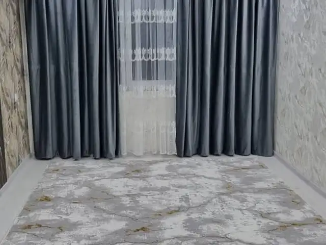 1-комн. квартира, 4 этаж, 33 м²,  18мкр, бинои 15, Хуҷанд