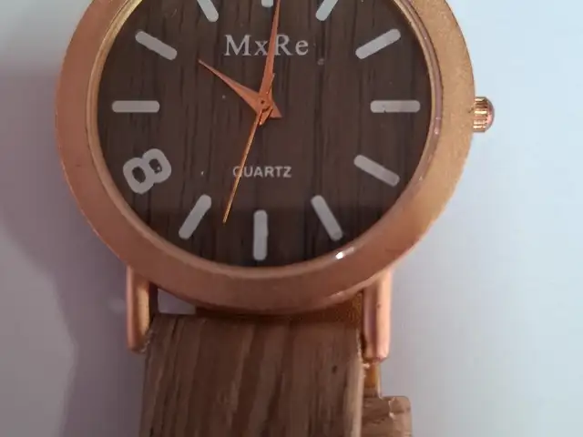 Часы мужские, Худжанд
