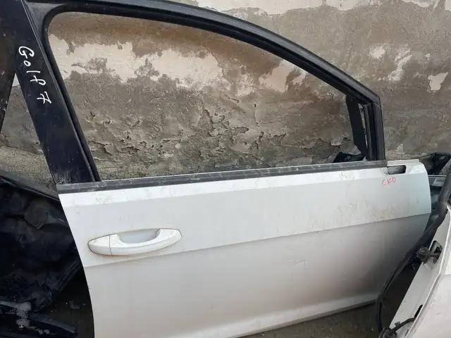 Дверь передний правый GOLF 7, Хуҷанд