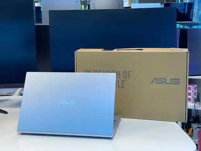 Ноутбук Asus Core i5-1135G7 8/SSD512GB, Худжанд