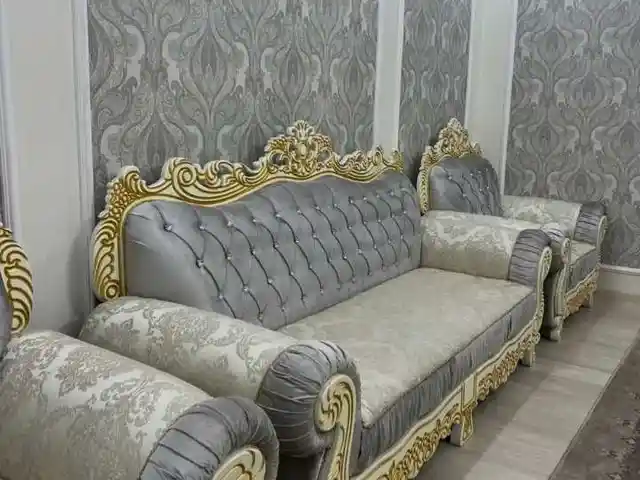 Диван с креслами, Душанбе