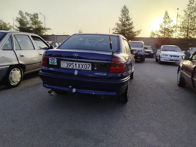 Opel Astra F