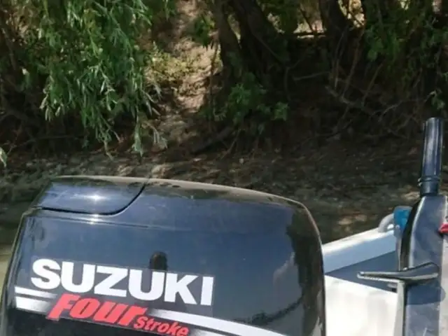 Лодочный мотор Suzuki df50 4, Худжанд