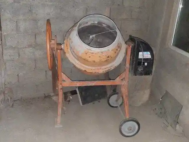 Бетономешалка, Душанбе