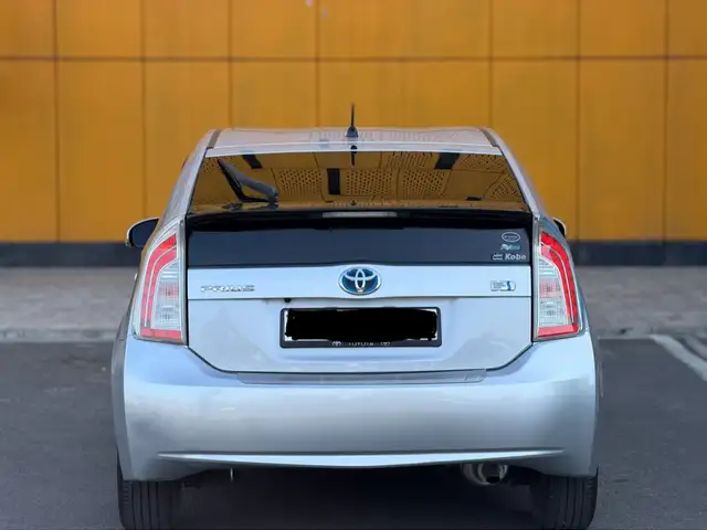 Toyota Prius, 2015, Душанбе - 4