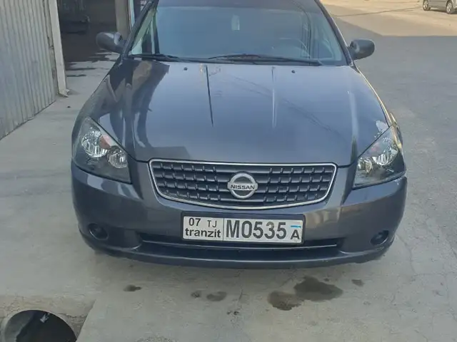 Nissan Altima