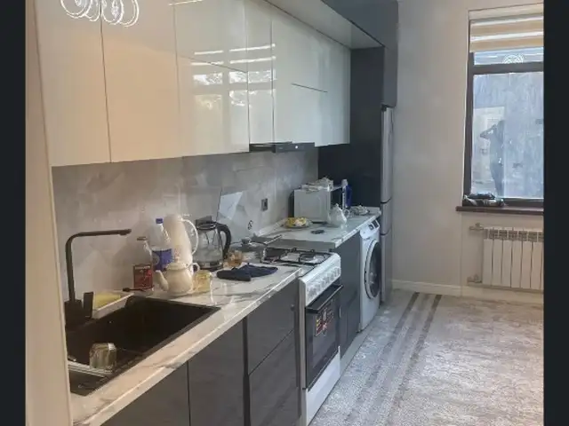 2-комн. квартира, 3 этаж, 81м², Спартак, Душанбе