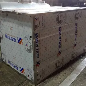 Бочка из нержавеющей стали 2000л квадрат, Душанбе