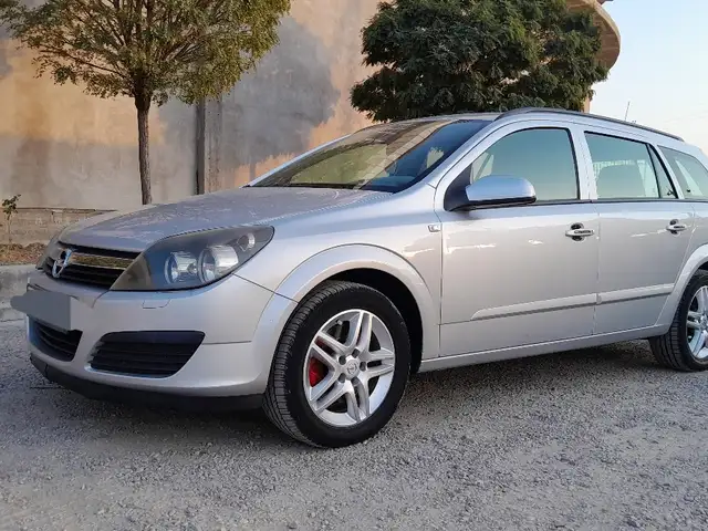 Opel Astra H
