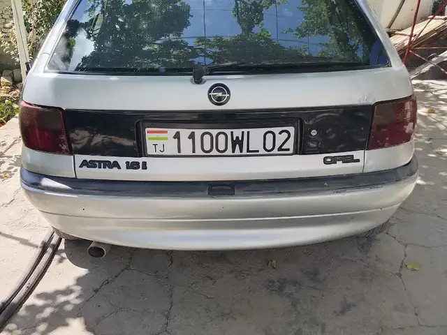 Opel Astra F