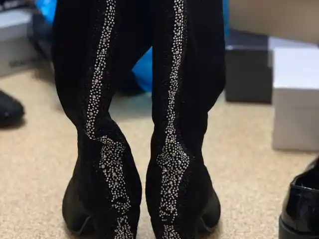 Сапожки замшевые, Душанбе