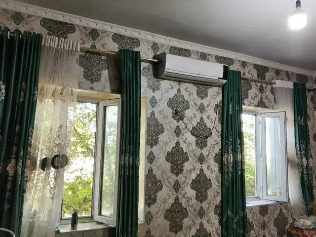 1 этажн. 6-комн. дом, 8 соток, махалаи Чаманзор, Кӯлоб